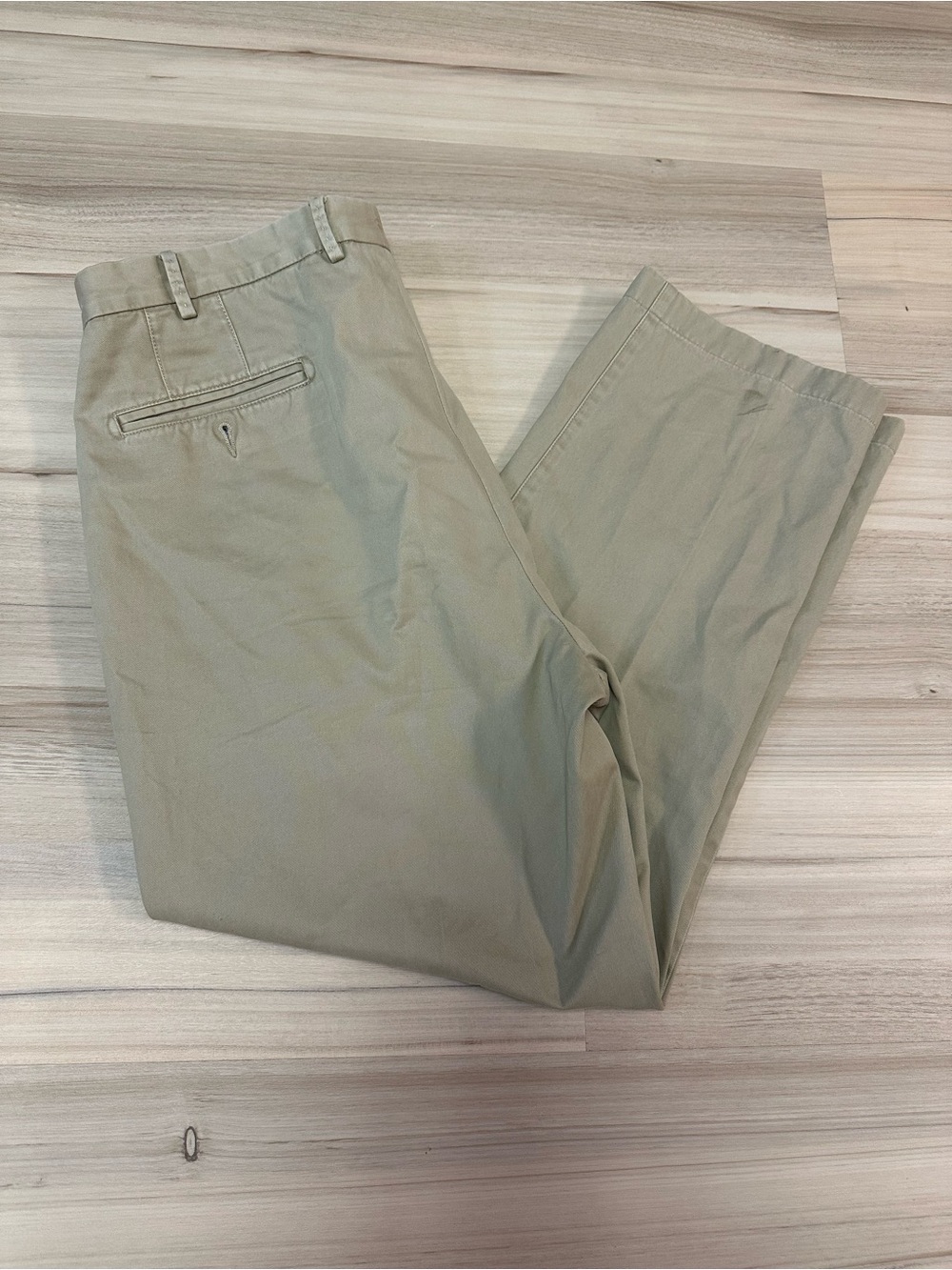 Peter Millar Men’s Khaki Chino Pants Size 36 Preppy Golf Classic Fit
